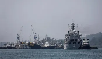 China envía más navíos para ayudar a Australia en la búsqueda