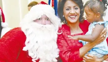 Cándida Montilla encabeza el primer encuentro navideño en CAID