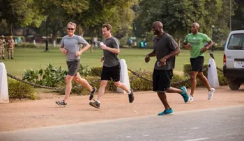 Mark Zuckerberg te reta a correr 1,6 kilometros todos los días