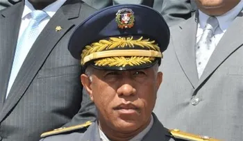 Castro Castillo advierte que no habrá ascensos en la Policía