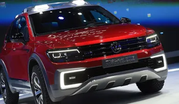 Tras el escándalo por emisión de gases, Volkswagen le apuesta a autos híbridos y eléctricos