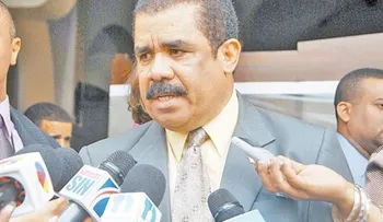 Senadores piden que hospitales se construyan del lado haitiano
