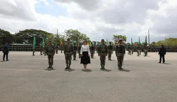 Vicepresidenta Raquel Peña encabeza graduación de más de 1,300 soldados del Ejército de República Dominicana