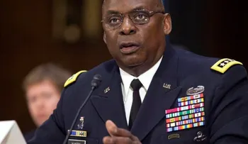 Rusia está a punto de atacar a Ucrania, dice secretario de Defensa de EEUU, Lloyd Austin