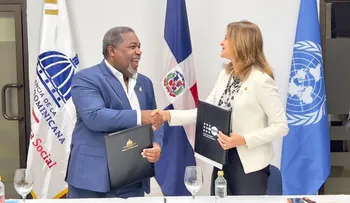 Gabinete de Política Social y UNFPA firman acuerdo para desarrollar políticas a favor de la mujer