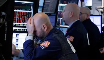 El Dow se hunde tras el anuncio de los aranceles de China