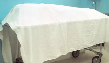 Mujer declarada muerta se levanta; tenía insuficiencia renal crónica; esperaban ataud 