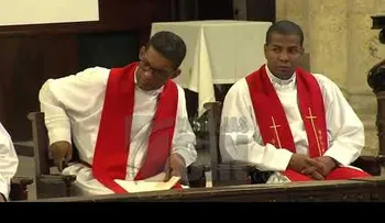  Iglesia Católica: "Muchos hombres se creen dueños de las mujeres"; arremete contra la corrupción 