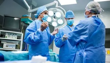 Un tratamiento habitual del paro cardíaco casi duplica el riesgo de daño cerebral 