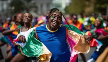 Haití intenta olvidar por unos días la violencia y baila a ritmo de carnaval Milo Milfort