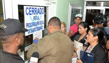 Fiscalía reabre clínicas del Grupo Integral