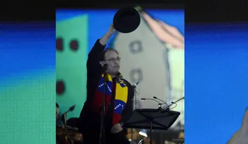 Maduro acusa al salsero Ruben Blades de â??negar sus raícesâ?? y â??traicionar sus conviccionesâ??