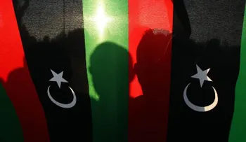 Enfrentamientos en aeropuerto de Libia dejan al menos 9 muertos