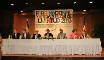 El Ministerio de la Juventud realiza el â??Foro Nacional Políticas Públicas de Juventud 2013â?