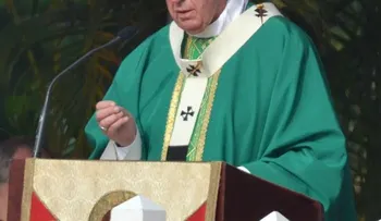 Papa Francisco: Quien no vive para servir, no sirve para vivir