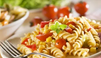 La dieta para adelgazar que te deja comer pasta y arroz por la noche