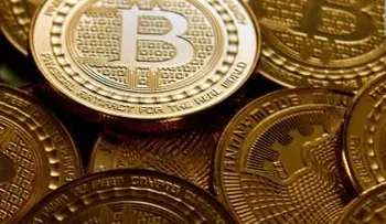 El bitcóin perdió un tercio de su valor en 24 horas. ¿Se acabó la fiebre por la criptomoneda?
