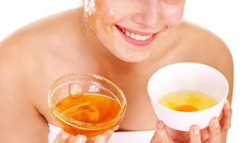 Como mantener un cutis joven usando claras de huevo