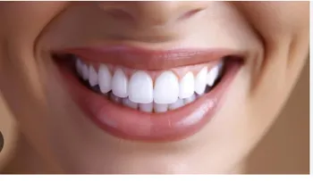 Elimina el sarro y aclara tus dientes en pocos minutos con esta receta