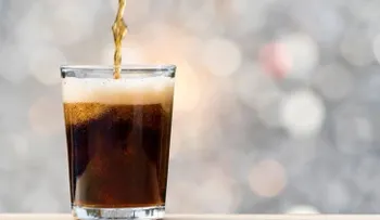 Cómo afectan los refrescos a tu salud bucal