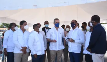 Presidente Abinader deja iniciados trabajos 2da etapa asfaltado   en Barahona