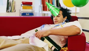 Esto es lo que debes comer para superar la resaca