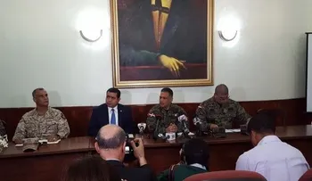 Defensa dice videos de haitianos entrando a RD son viejos. Apunterd.com lo difundió hace algunos años 
