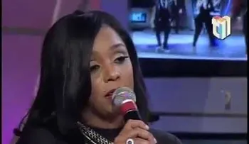 Candy Flow con nuevo look en una candente entrevista en Vale x Tres