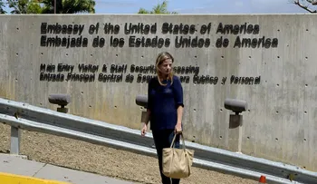 Embajada de Estados Unidos en Venezuela ya no aceptará bolívares para pagar visas de no inmigrante