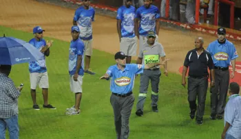 Juego entre Licey y Gigantes suspendido por lluvias