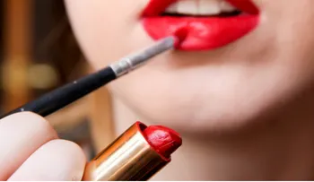 8 trucos maquillaje lucir 10 años más joven