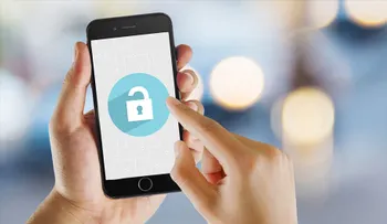 Apple prohíbe aplicaciones de iPhone que recopilaban información personal en secreto