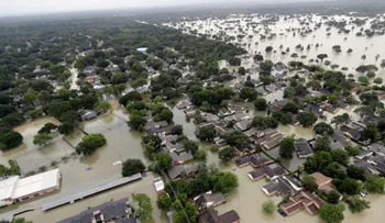 Las 3 razones por las que gran parte de Houston quedó bajó el agua