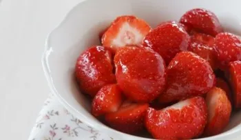 5 Alimentos blanquean los dientes