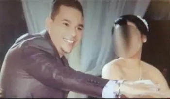 "Papi no lo hagas", le imploraba el hijo a un dominicano que intentó asesinar su esposa a puñaladas 