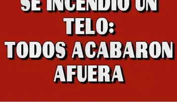 Video: niño saluda la muerte al quedar colgado en un quinto piso