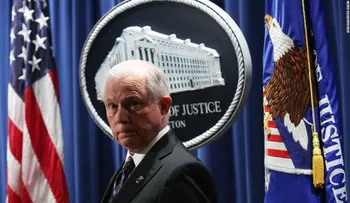 Interrogaron al secretario Jeff Sessions en la investigación sobre Rusia por varias horas