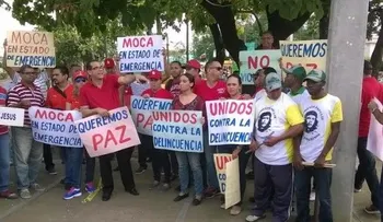 Comunitarios de Moca marchan contra la criminalidad