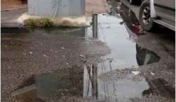 Piden autoridades resolver acumulación de aguas negras 