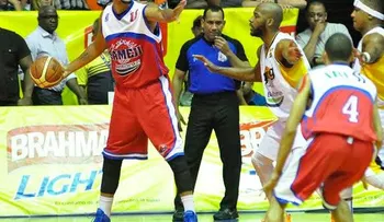Filión y Fermín mantienen vivo a Sameji en la final frente al GUG