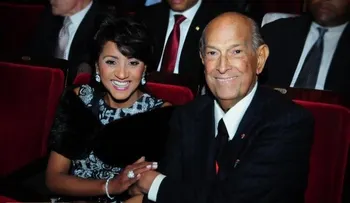 Primera dama resalta valor de la amistad de Oscar de la Renta   