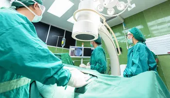  Primer ensayo clínico del MUNDO: autorizan operación cardiaca con células madre 