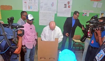 Hipólito Mejía esperará a que comisión emita resultados