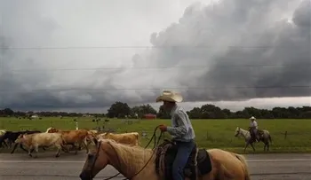 Lluvias y tornados amenazan la mitad de EEUU