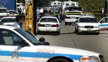 Un hombre mata a 4 hijos y 2 adultos a tiros 