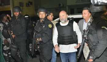 Según Le Monde, Christophe Naudin llegó a un acuerdo para pagar su pena en Francia