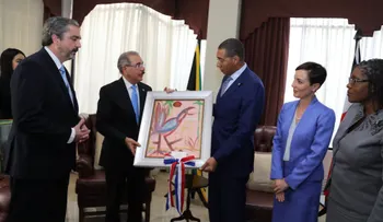  Danilo Medina realiza visita de cortesía a primer ministro de Jamaica, Andrew Holness 