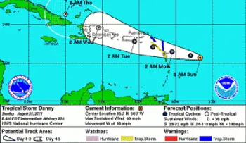 Tormenta tropical Danny continúa debilitándose