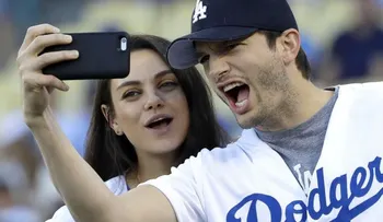 Nace el segundo hijo de Mila Kunis y Ashton Kutcher 