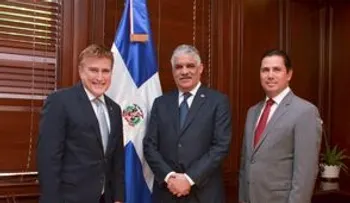 Embajador EEUU realiza visita de despedida al Ministro de Relaciones Exteriores